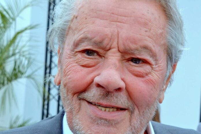ELIGERE.PL | Alain Delon podczas Festiwalu Filmowego w Cannes w 2019 roku. Foto: Georges Biard, CC BY-SA 3.0, https://commons.wikimedia.org/w/index.php?curid=79464401