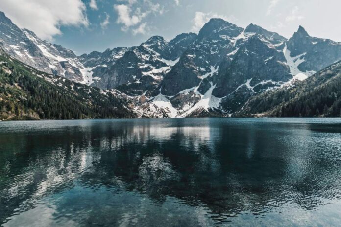 morskie_oko_ok ELIGERE.PL | Początki sporu o Morskie Oko sięgają XVI wieku. Foto: Pexels