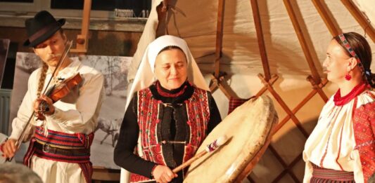 ELIGERE.PL | Na zdjęciu uczestnicy IV Festiwalu Czango w Polsce. Foto: https://czango.pl/dla-mediow/