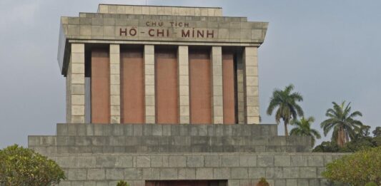 ELIGERE.PL | Mauzoleum Ho Chi Minha w Hanoi w Wietnamie. Foto: Pixabay