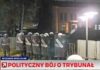 Napięcie pod Trybunałem Konstytucyjnym! Policja, protestujący i Donald Tusk, który bezceremonialnie przekracza granice prawa ELIGERE.PL | Trybunał Konstytucyjny, czyli bezprecedensowy atak rządu Donalda Tuska na praworządność. Foto: X (screen)