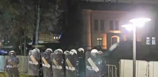 ELIGERE.PL | Trybunał Konstytucyjny, czyli bezprecedensowy atak rządu Donalda Tuska na praworządność. Foto: X (screen)