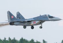 Polska odda Ukrainie dwa myśliwce MiG-29 MiG-29