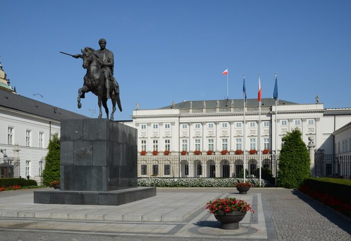 Pałac Prezydencki Warszawie, Polska