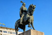 Mihai Viteazul czyli Michał Waleczny. Hospodar Wołoszczyzny i rumuński bohater narodowy ELIGERE.PL | Pomnik konny Michała Walecznego w Klużu-Napoce w Rumunii. Foto: Pixabay